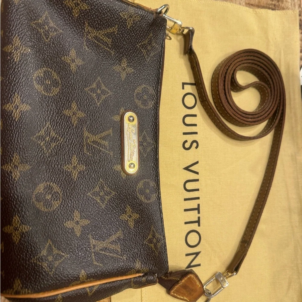 Louis Vuitton Monogram Canvas Crossbody Bag in Brown and Tan